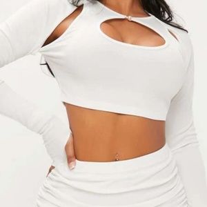 White long sleeve crop top